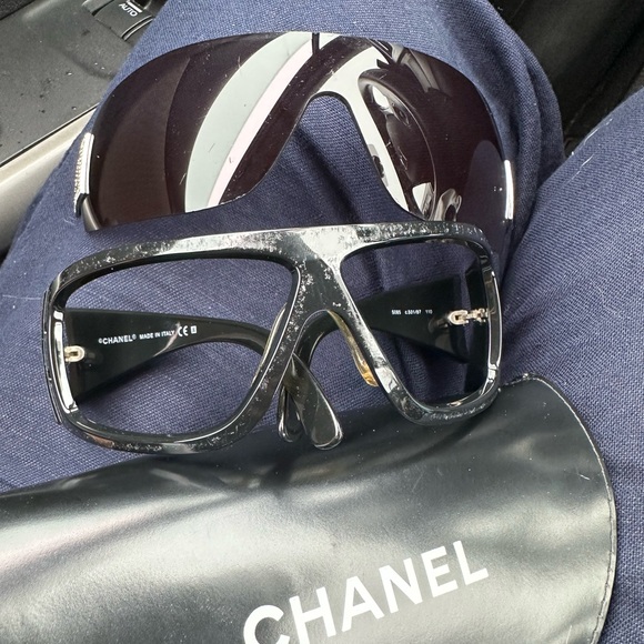 Chanel Sunglasses 5085 with Case (Victoria Beckham shield sunglasses) - Picture 15 of 16